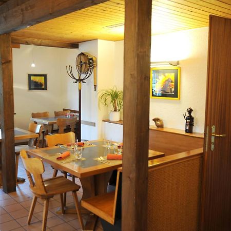 Auberge Du Prevoux Le Locle Kültér fotó
