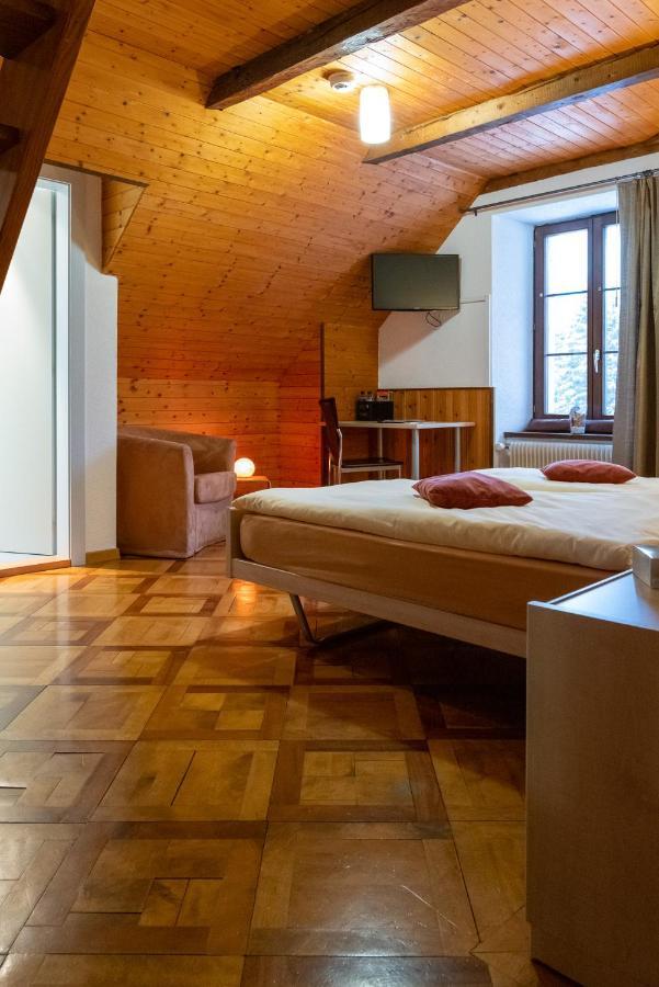 Auberge Du Prevoux Le Locle Kültér fotó