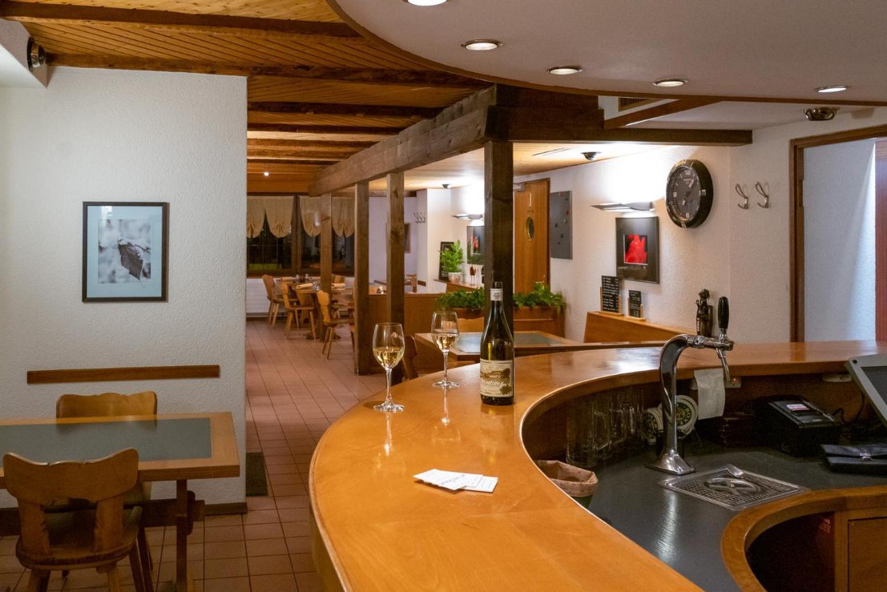 Auberge Du Prevoux Le Locle Kültér fotó